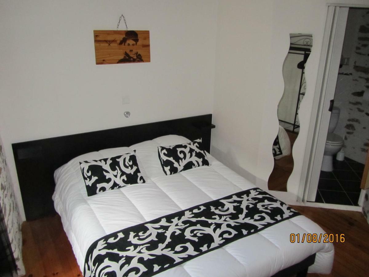Chambres D'Hotes Auberg'Inn Ambialet Esterno foto