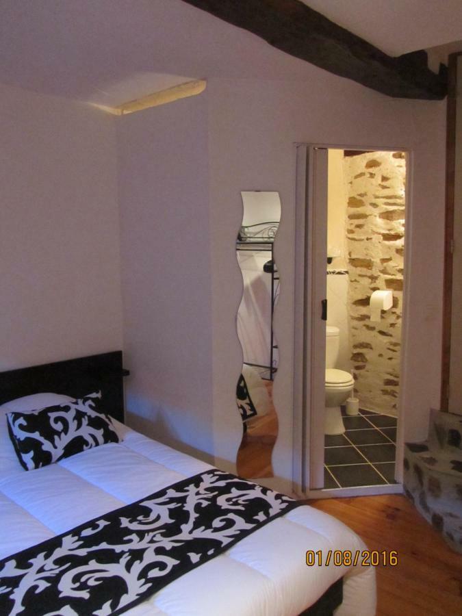 Chambres D'Hotes Auberg'Inn Ambialet Esterno foto