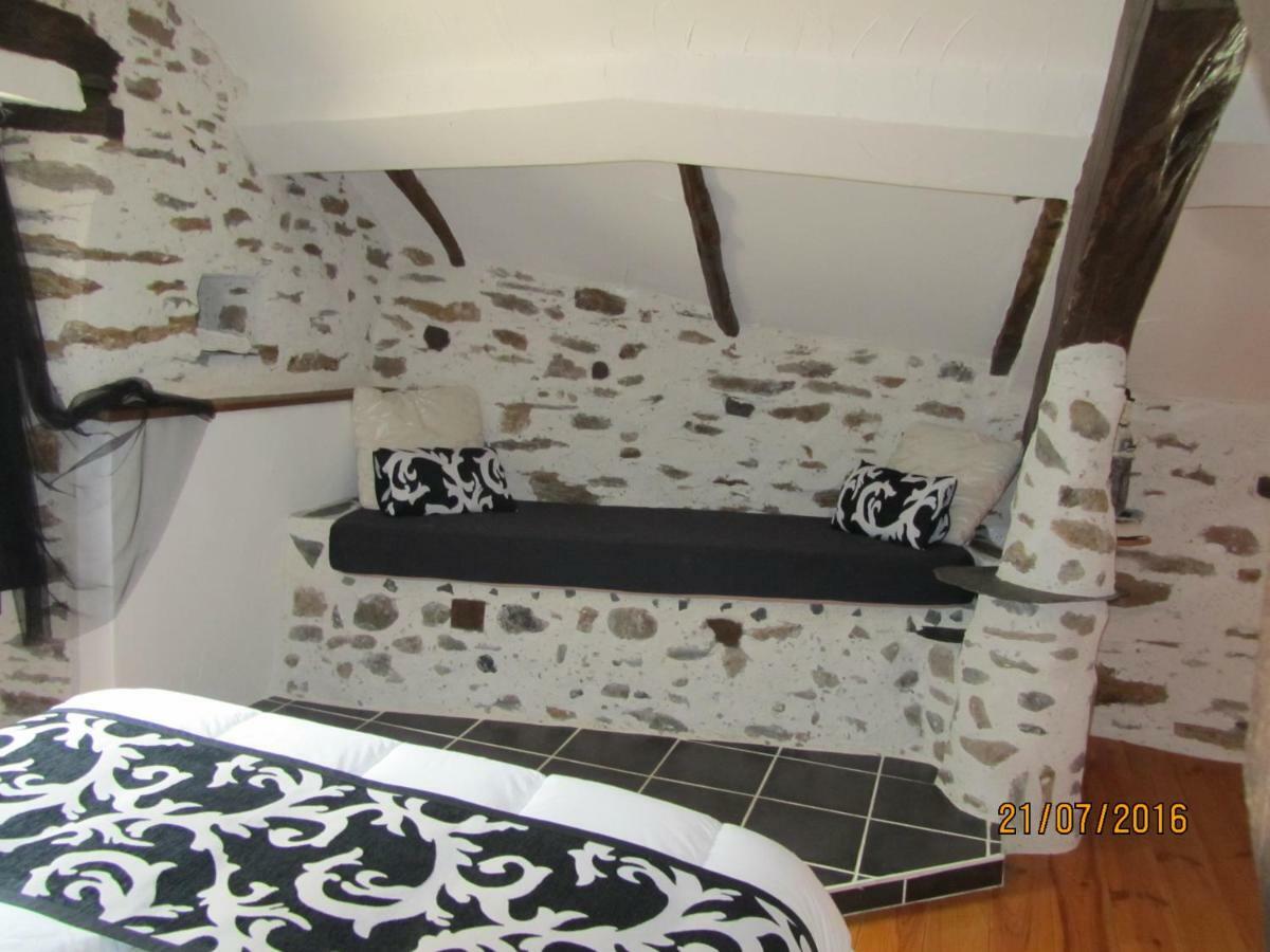 Chambres D'Hotes Auberg'Inn Ambialet Esterno foto